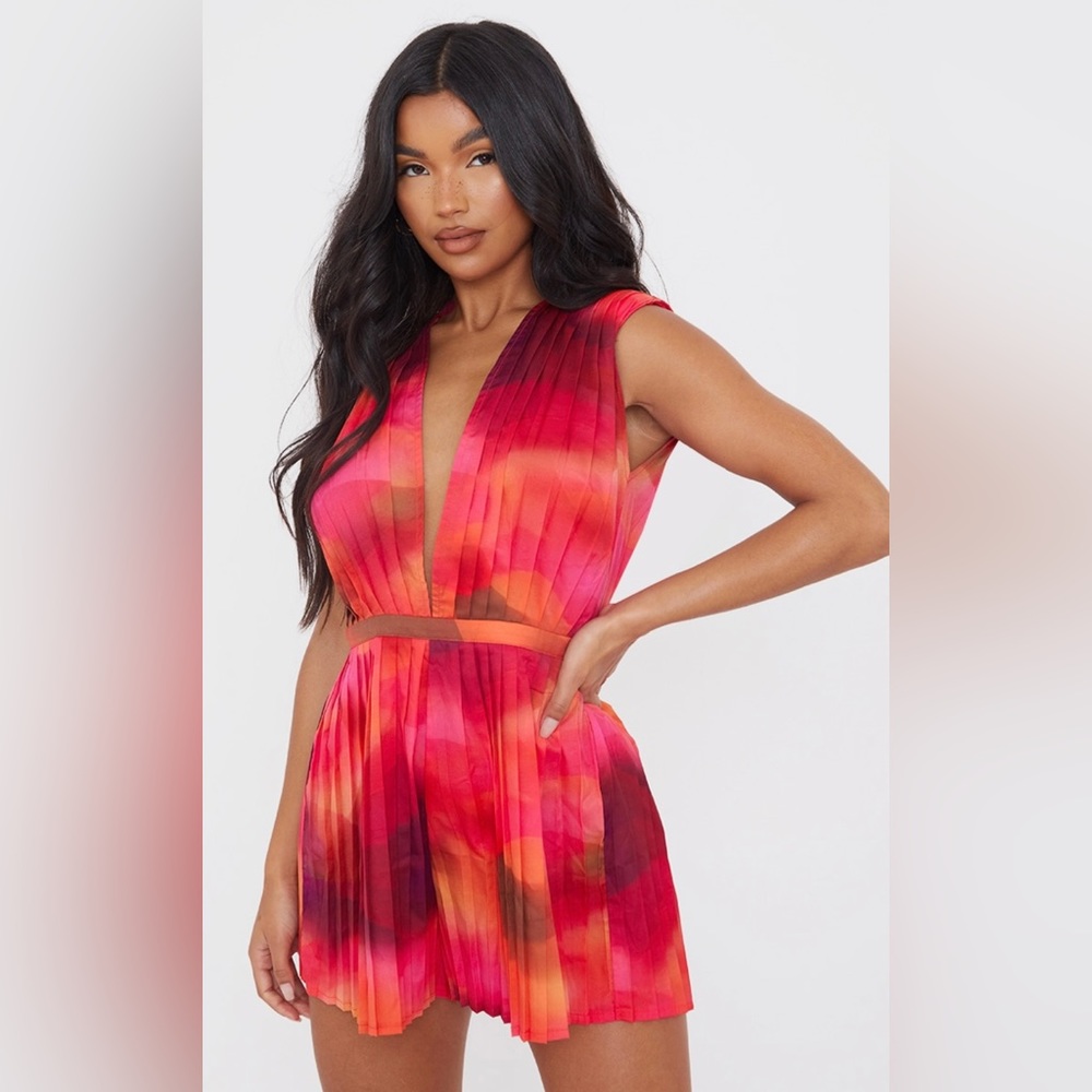 Pink wave print pleated shoulder pad plunge romper
